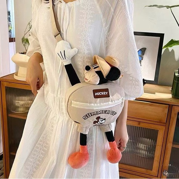 Mickey Mouse Backpack with Hat - Picture 6 of 6